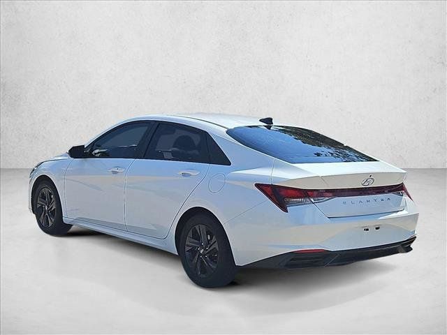 Used 2021 Hyundai Elantra SEL w/ Convenience Package FWD image 7