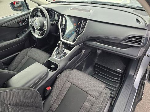 Used 2025 Subaru Outback Premium image 15
