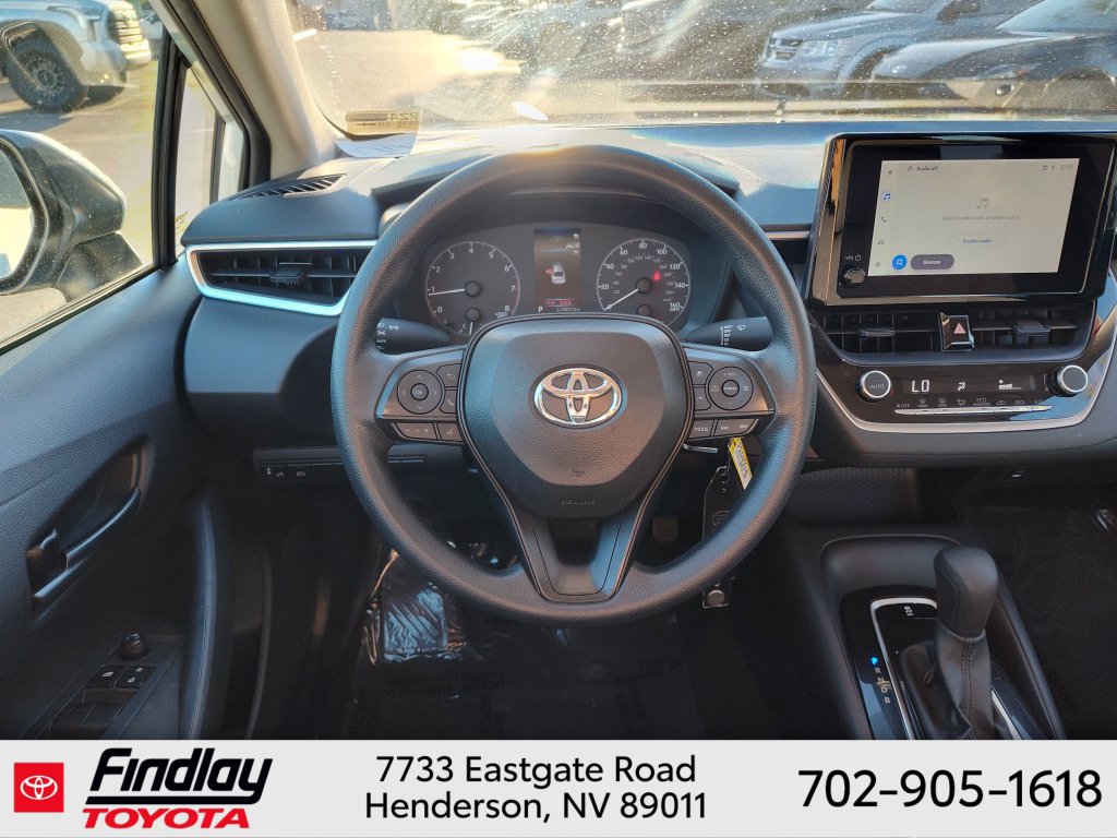 Certified 2025 Toyota Corolla LE FWD image 10