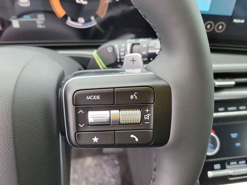 New 2026 Hyundai Santa Fe SE FWD image 27