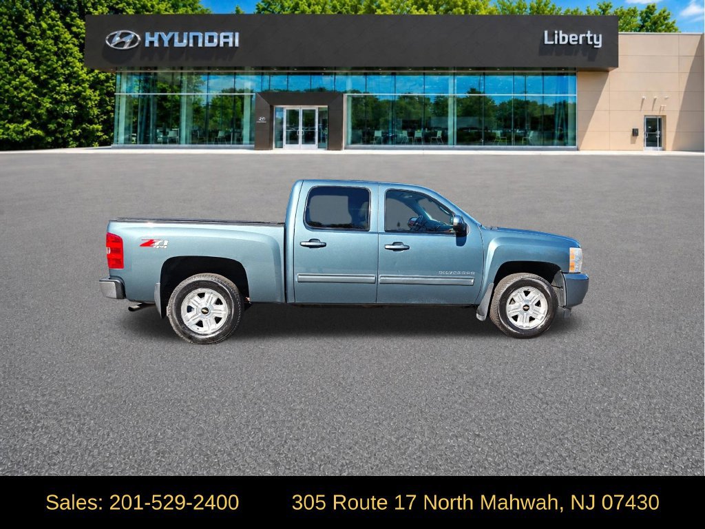 Used 2010 Chevrolet Silverado 1500 LTZ w/ LTZ Plus Package AWD/4WD image 7