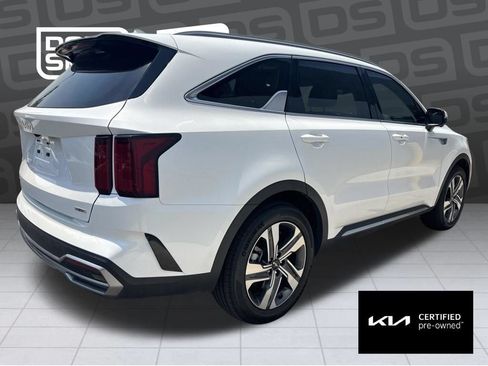 Certified 2023 Kia Sorento SX Prestige AWD/4WD image 6