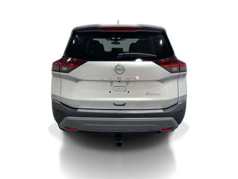 Used 2023 Nissan Rogue SV AWD/4WD image 3