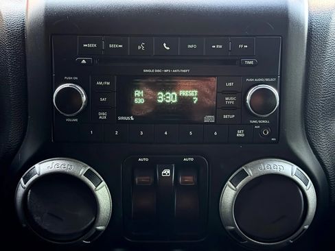 Used 2015 Jeep Wrangler Sport w/ Quick Order Package 24S image 25