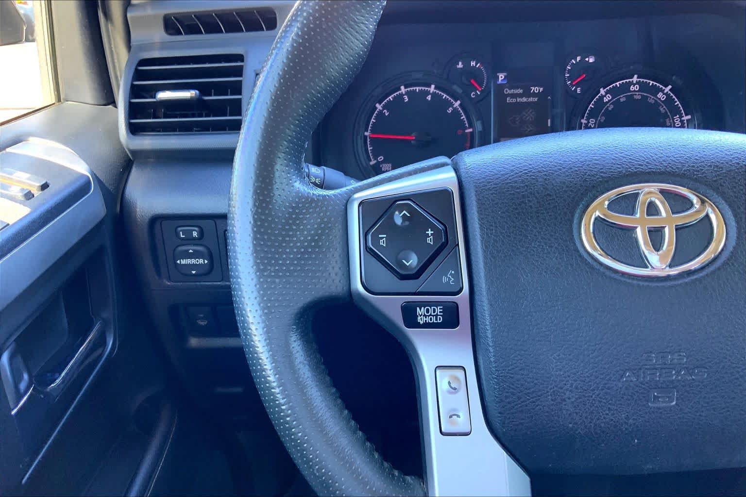 Used 2021 Toyota 4Runner SR5 Premium w/ Moonroof Package AWD/4WD image 24