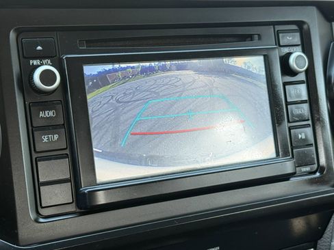 Used 2017 Toyota Tacoma SR RWD image 27