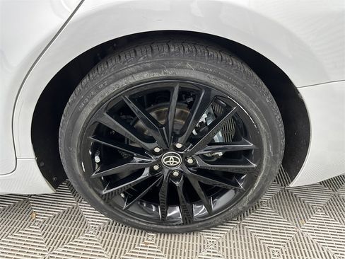 Used 2024 Toyota Camry XSE image 19