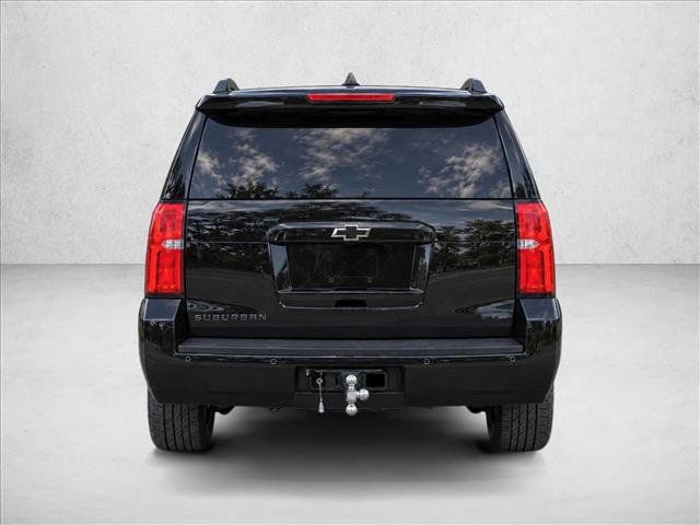 Used 2018 Chevrolet Suburban LT RWD image 14