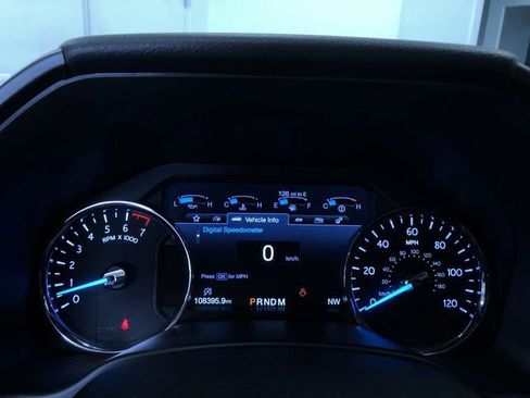 Used 2019 Ford Expedition Limited w/ Equipment Group 302A image 31