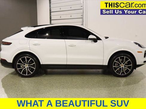 Used 2021 Porsche Cayenne Coupe AWD/4WD image 8
