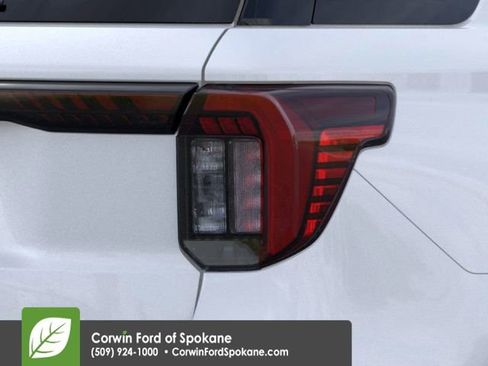 New 2026 Ford Explorer Platinum image 21