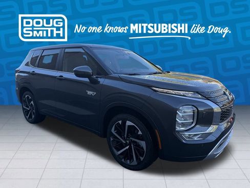 New 2025 Mitsubishi Outlander SE image 5