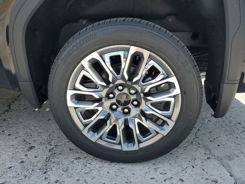 New 2026 GMC Sierra 1500 Denali Ultimate AWD/4WD image 6