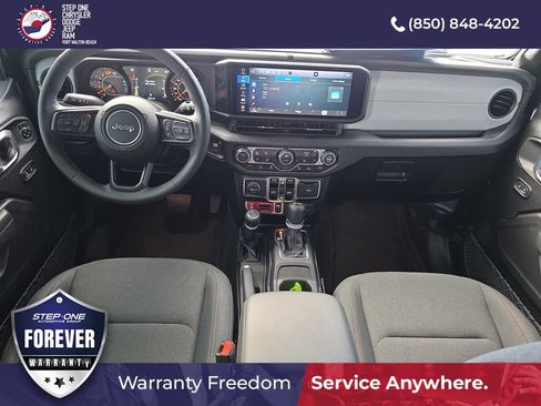 Used 2026 Jeep Wrangler Unlimited Sport AWD/4WD image 13