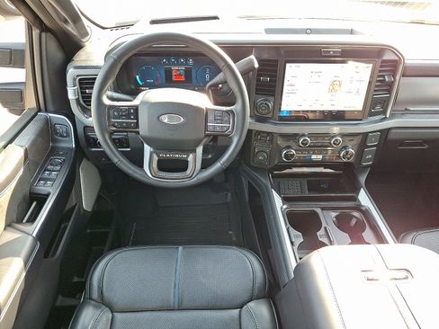 Used 2025 Ford F350 Platinum AWD/4WD image 11