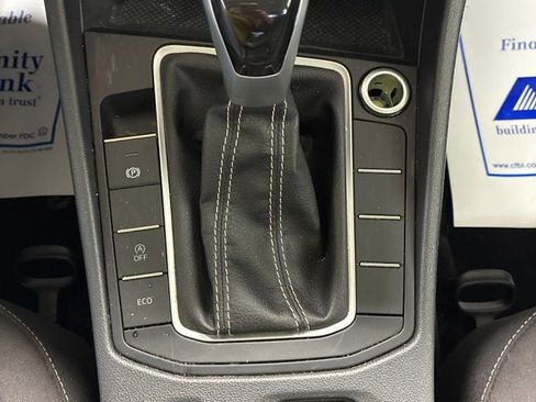 Used 2024 Volkswagen Jetta S FWD image 19