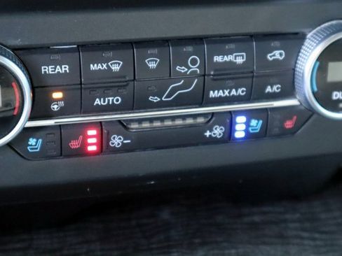 Certified 2019 Ford Expedition Max Limited w/ Driver Assistance Package image 7