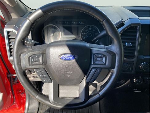 Used 2017 Ford F150 XLT w/ Equipment Group 302A Luxury AWD/4WD image 23