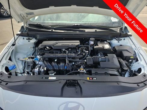 Used 2025 Hyundai Elantra Sport FWD image 24