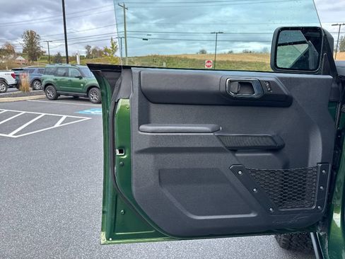 New 2025 Ford Bronco Badlands w/ Sasquatch Package image 25