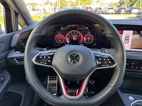 Used 2022 Volkswagen GTI SE image 49