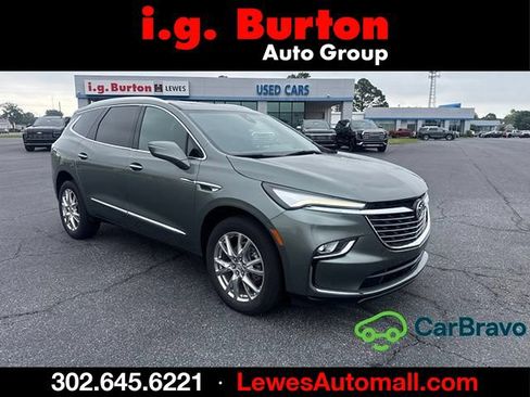 Used 2023 Buick Enclave Essence w/ Experience Buick Package FWD image 1