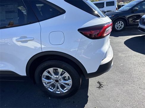 New 2026 Ford Escape Active image 7