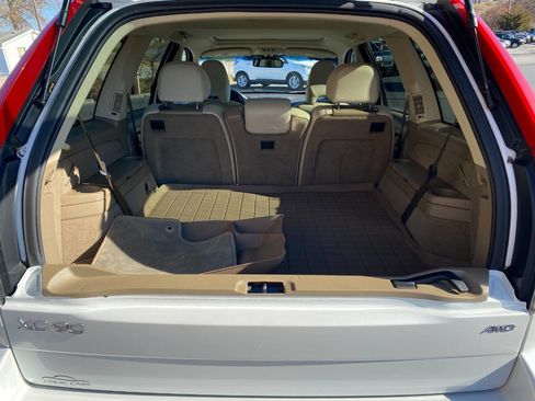Used 2014 Volvo XC90 3.2 image 28