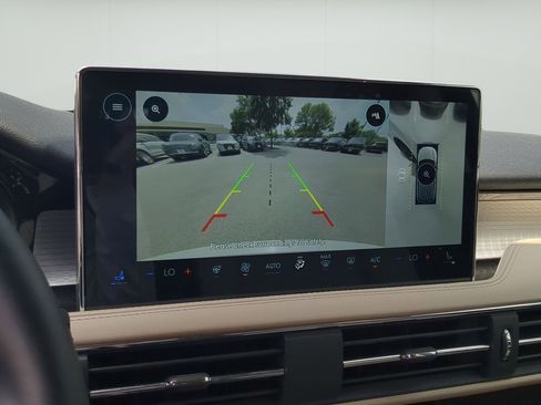 New 2026 Lincoln Corsair Premiere FWD image 16