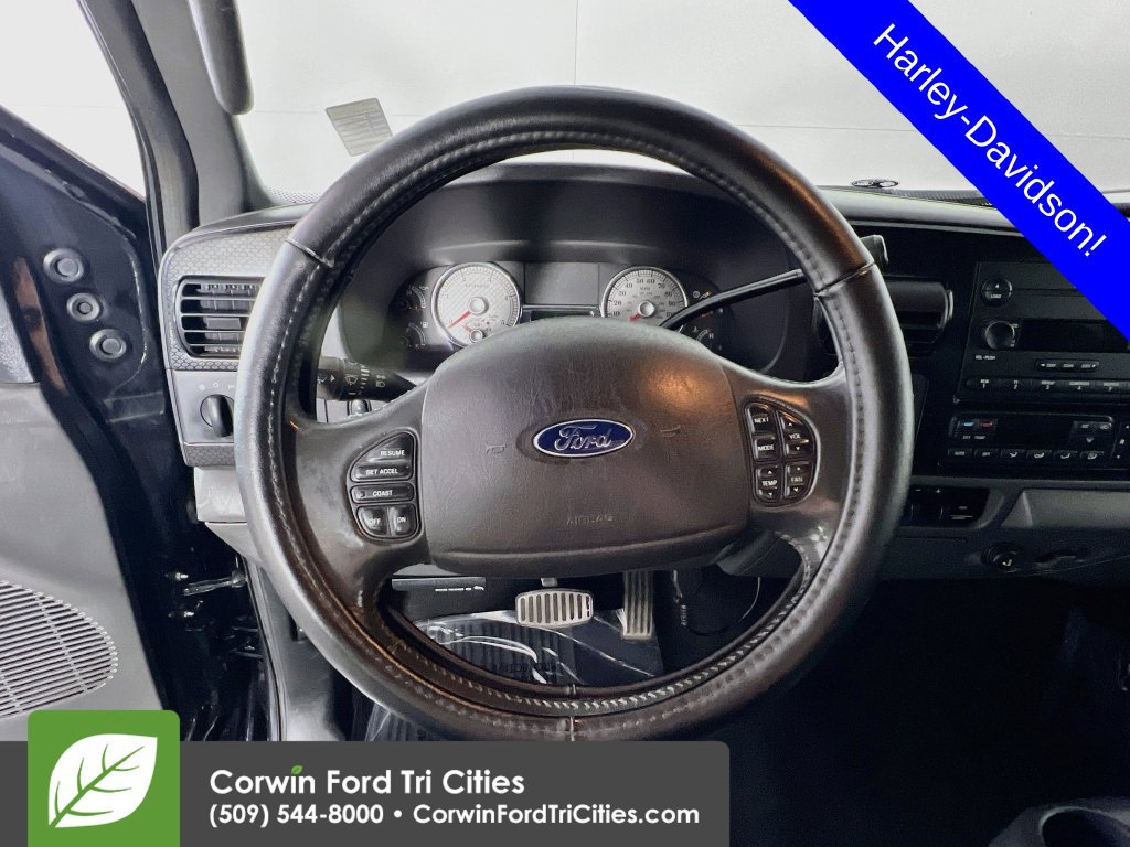 Used 2005 Ford F350 Harley-Davidson AWD/4WD image 7