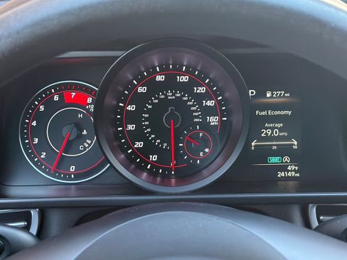 Used 2023 Hyundai Elantra SE image 32