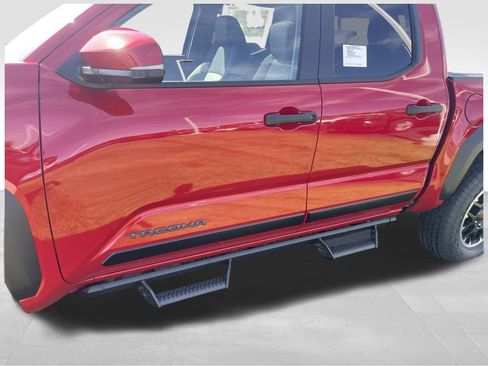 New 2025 Toyota Tacoma TRD Off-Road image 5