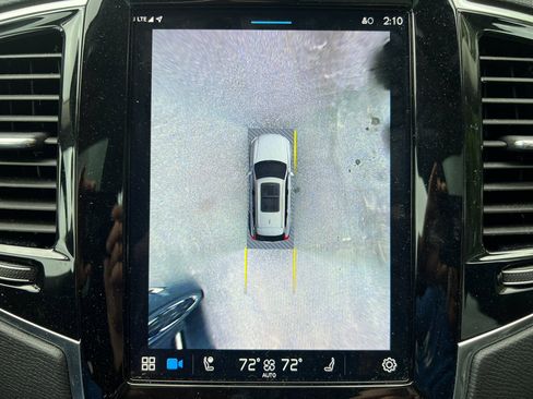 Used 2023 Volvo XC90 B6 Plus w/ Protection Package image 23