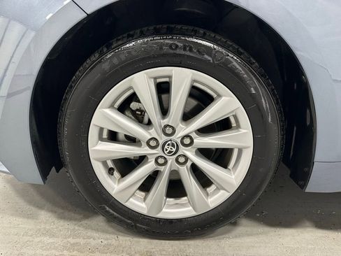 Used 2025 Toyota Corolla LE w/ LE Premium Package image 61