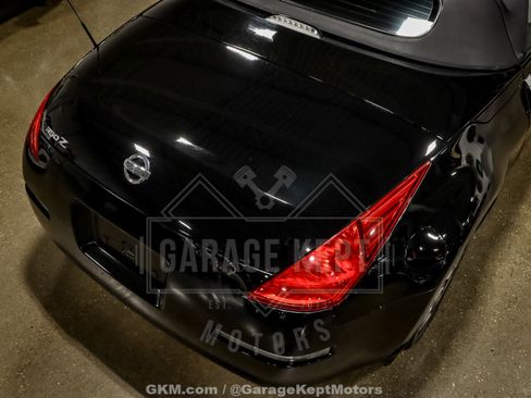 Used 2004 Nissan 350Z Touring image 49