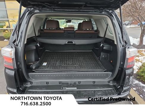 Used 2023 Toyota 4Runner Limited image 13