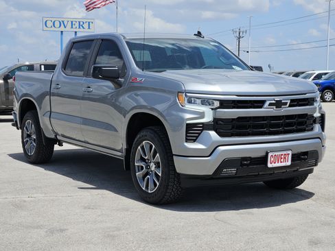 New 2026 Chevrolet Silverado 1500 RST w/ Z71 Off-Road Package AWD/4WD image 2