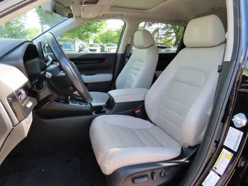 Used 2023 Honda CR-V EX-L image 12