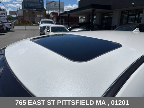 Used 2023 MAZDA CX-9 Touring Plus AWD/4WD image 11