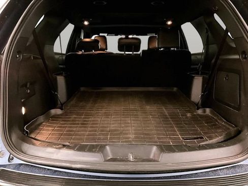 Used 2018 Ford Explorer XLT w/ Equipment Group 202A AWD/4WD image 35