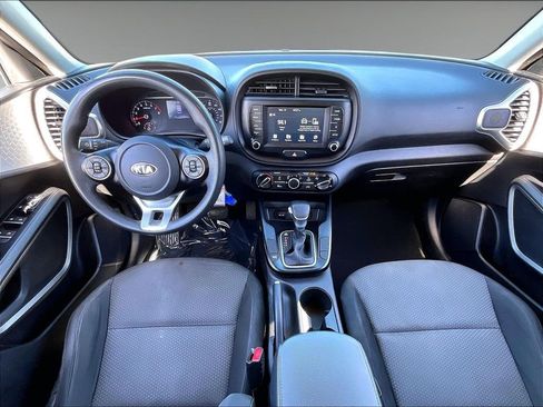 Used 2020 Kia Soul LX FWD image 20