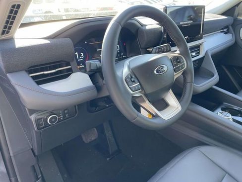 New 2026 Ford Explorer Active w/ Active Comfort Package RWD image 15