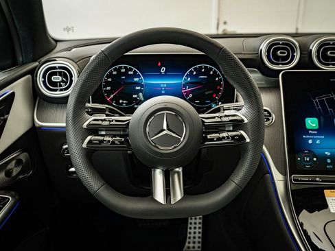 New 2026 Mercedes-Benz GLC 300 4MATIC image 32