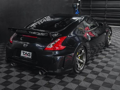 Used 2013 Nissan 370Z NISMO image 19