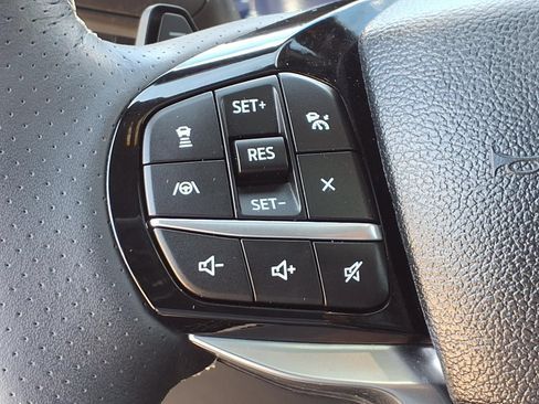 Used 2024 Ford Explorer ST w/ Equipment Group 401A AWD/4WD image 18
