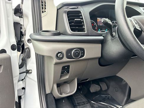 Used 2023 Ford Transit 350 XLT image 10