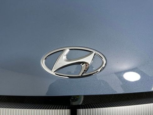 Used 2023 Hyundai Ioniq 5 Limited image 9