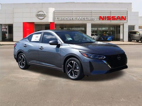 New 2025 Nissan Sentra SV image 1