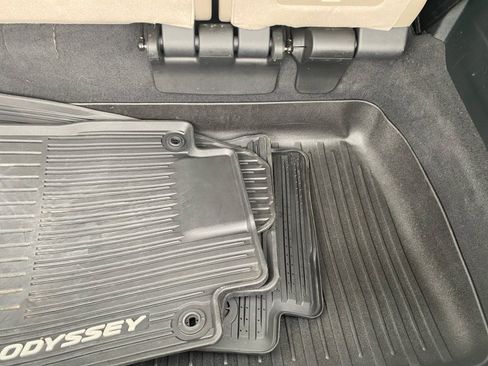 Used 2023 Honda Odyssey Elite image 19