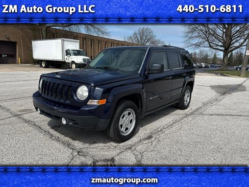 Used 2014 Jeep Patriot Sport image 1
